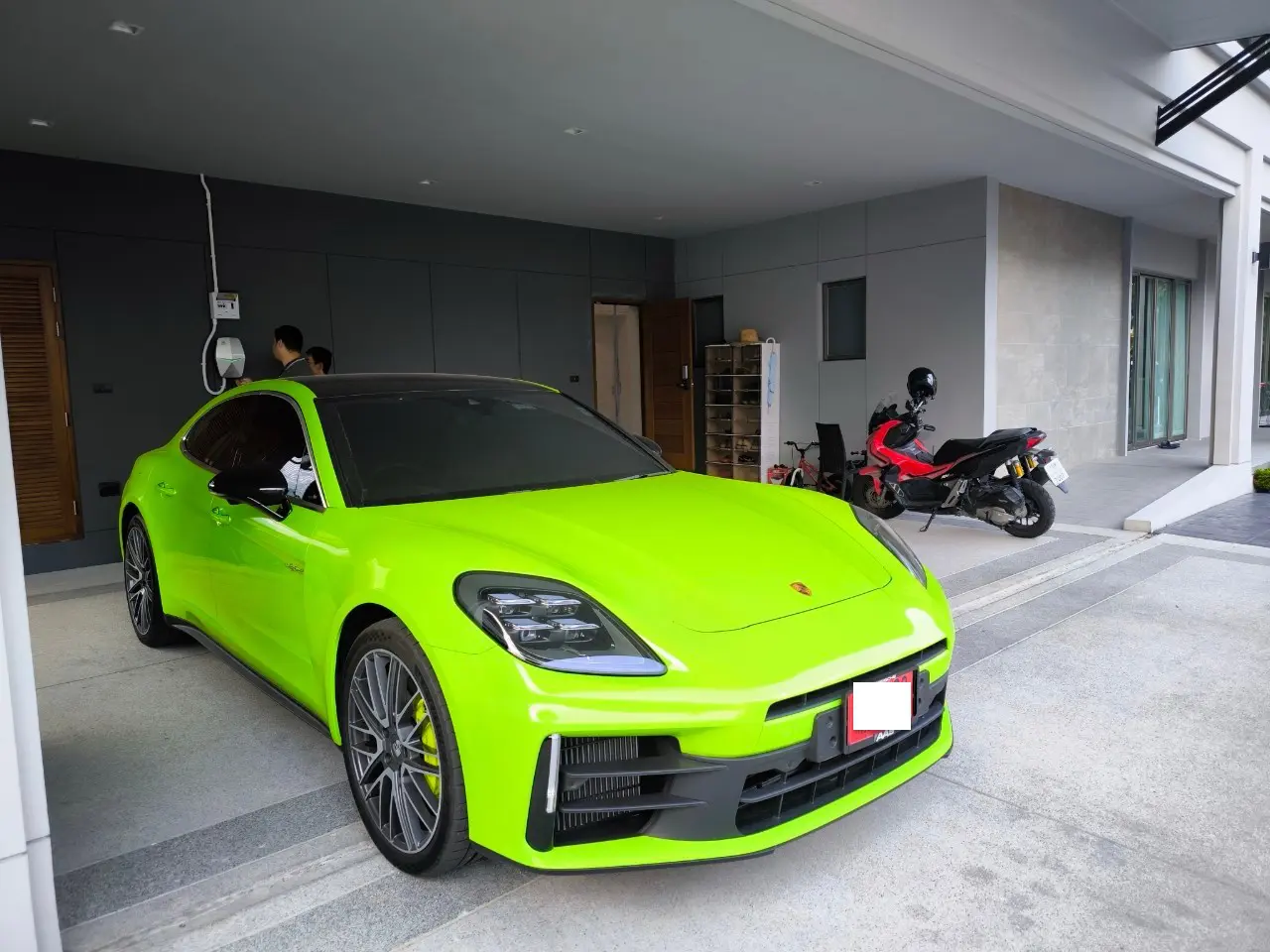 EV Charger Tesla Used